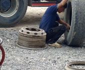 VÁ VỎ Ô TÔ LƯU ĐỘNG LONG AN