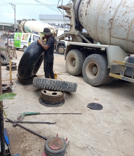 VÁ VỎ Ô TÔ HOÀNG SANG 24/24 BẾN LỨC 