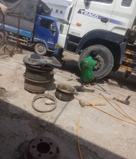 Vá vỏ Hoàng Sang chuyên cung cấp vỏ mới -cũ các loại...